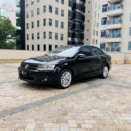 VOLKSWAGEN JETTA 2.0 TSI HIGHLINE 200CV GASOLINA 4P TIPTRONIC